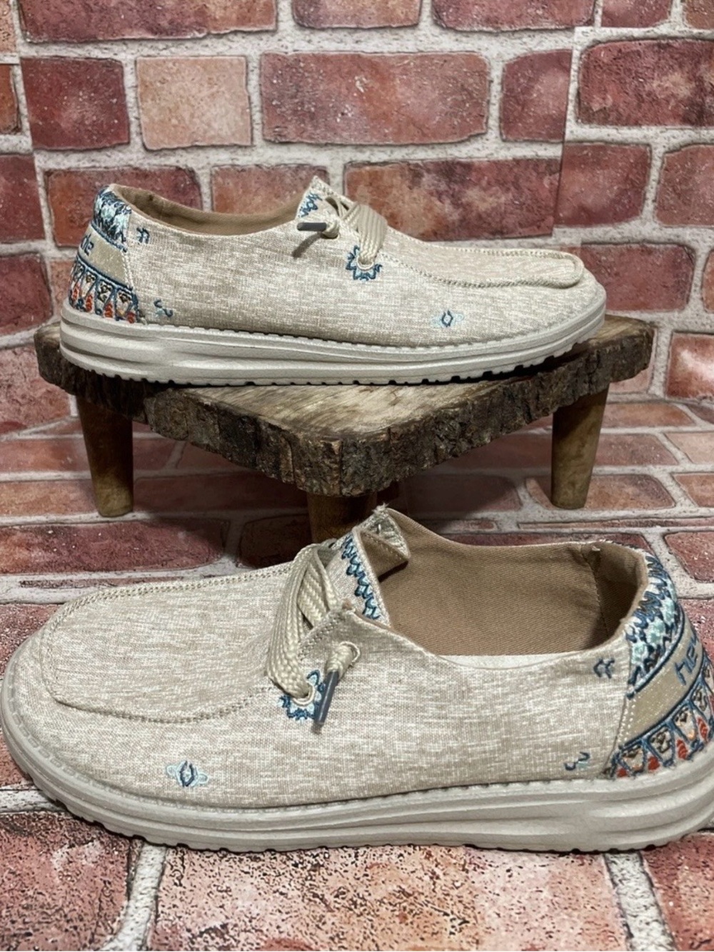 Hey Dude Wendy Flora Sunflower Slip On Casual Shoe Sneaker 8 Skater Comfort